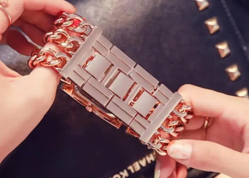 wrist Watch – Stylish Design & Precise Timekeeping No BrandLK