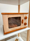 QToys Australia (USA) Wooden Microwave Oven 